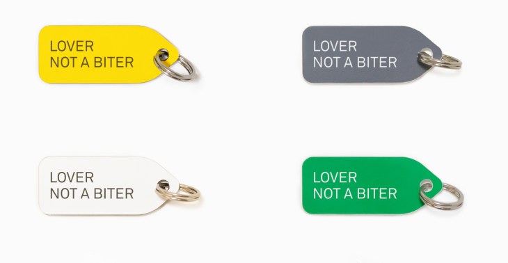 growlies-dog-tags-lover-not-a-biter