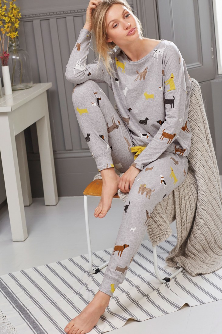 dog-printed-pyjamas-best-christmas-resents-for-dog-lovers-gift-guide-perfect-cocker-spaniel-blog